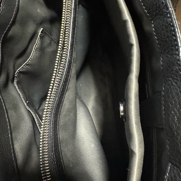 Coach Park Signature Large Carryall. Black (F23292) - Picture 5 of 6